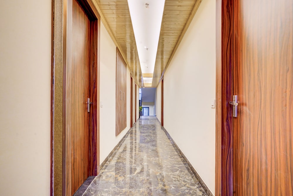Alaya Stays Serene Woods Hotel Near Mall Road