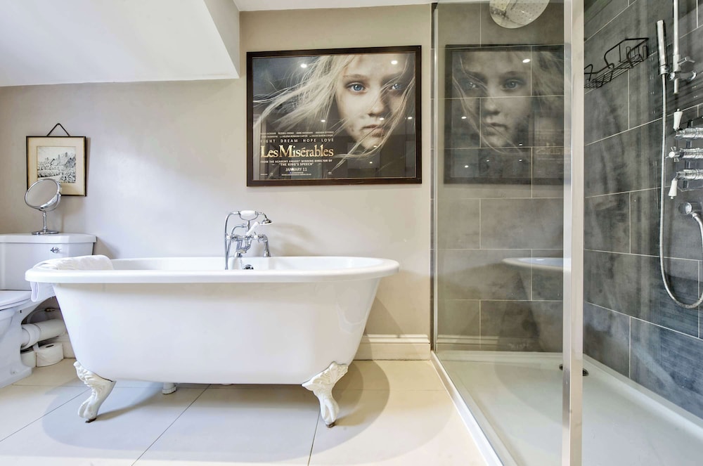Stunning 3 bed Home With Garden - Wandsworth