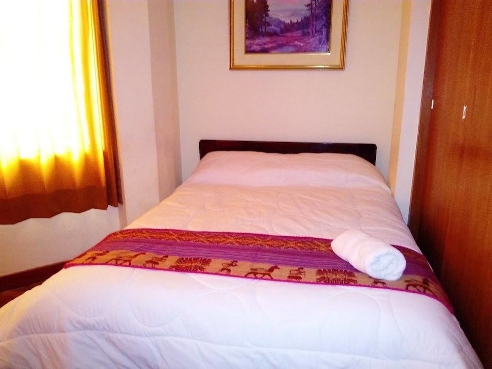 Hospedaje Keros Bed & Breakfast