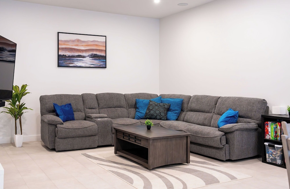 Camozzi Chalet Suite by Revelstoke Vacations