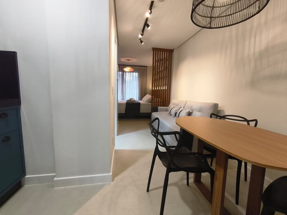 Modern Studios 2 km From Praia do Rosa - Rsos
