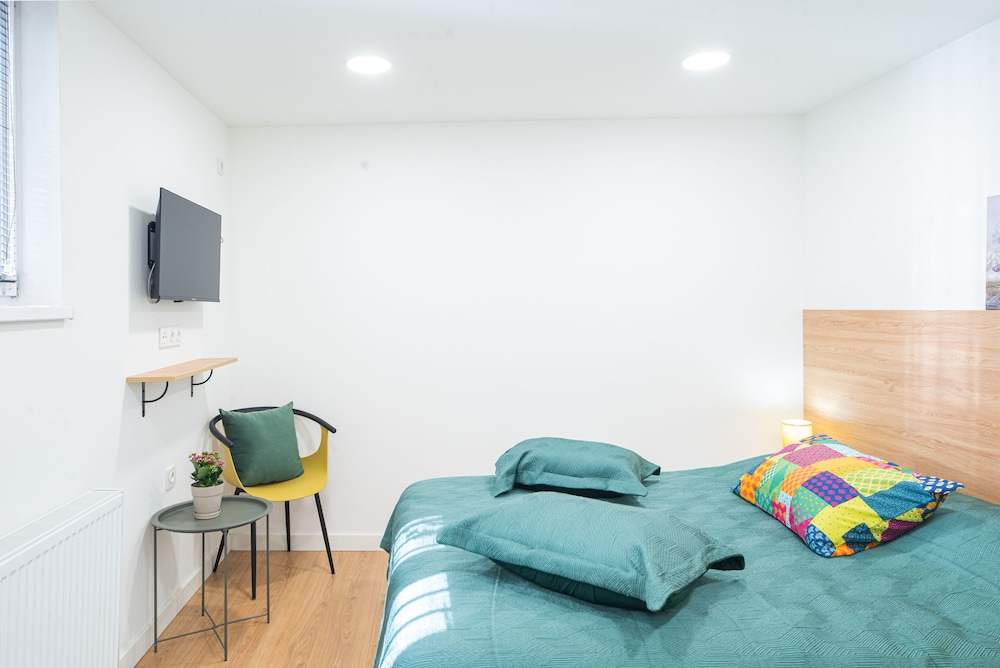 HB apartments Irakli Abashidze