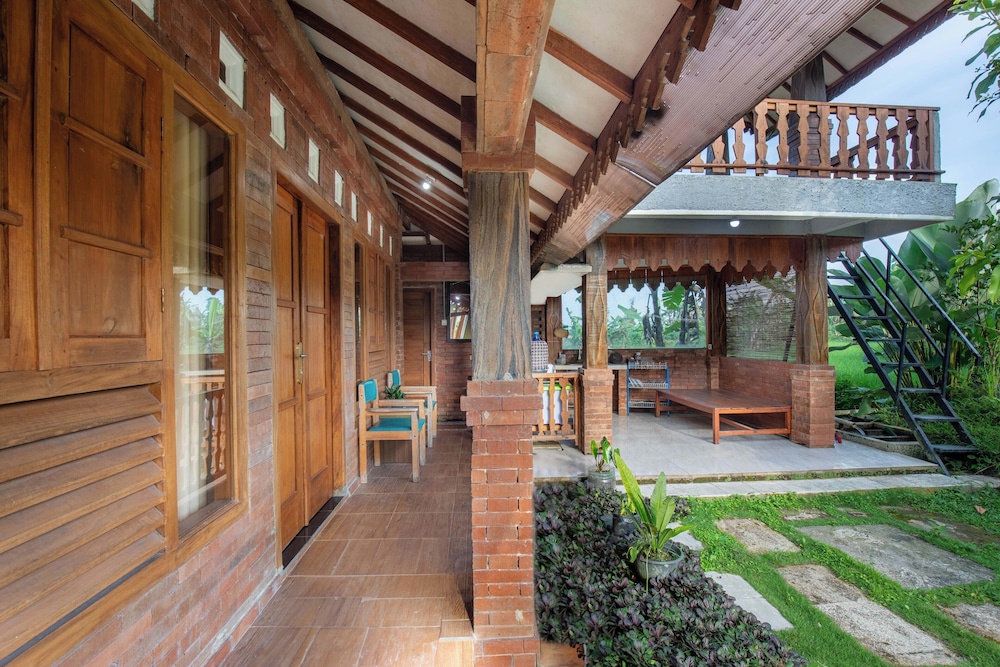 Jawa Dwipa Villa