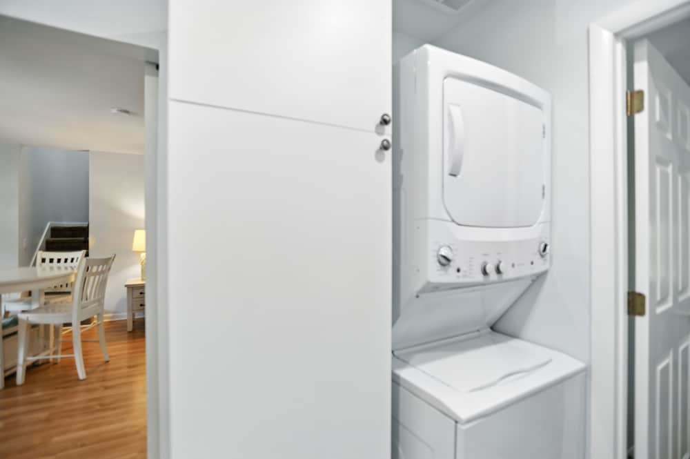 Charming Seabrook Island Retreat 3 Bedroom Home