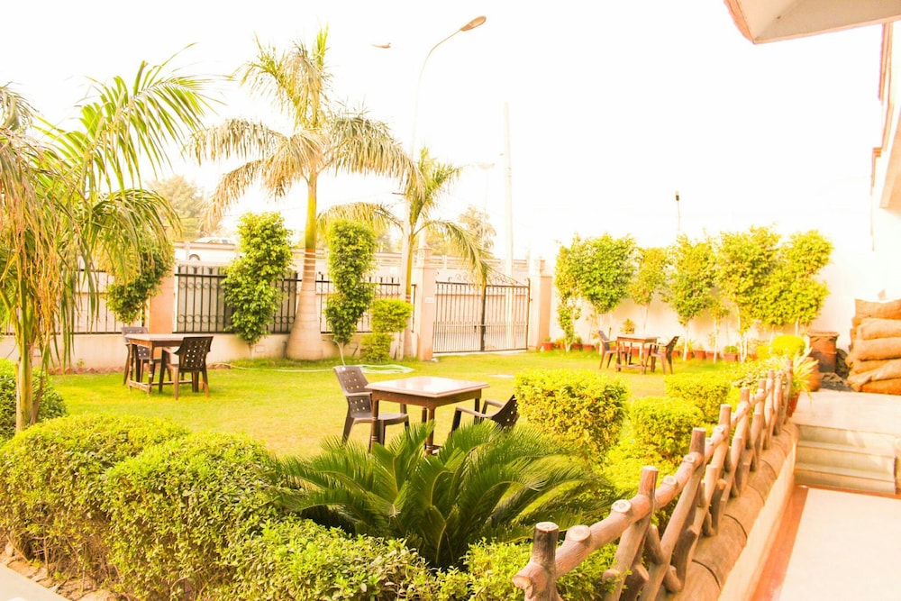 Hotel Shagun Residency Behror