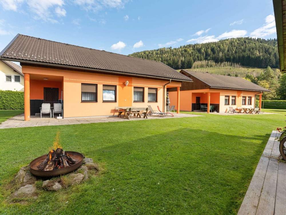 Bungalow in Glodnitz Near Nockberge Alps view 4