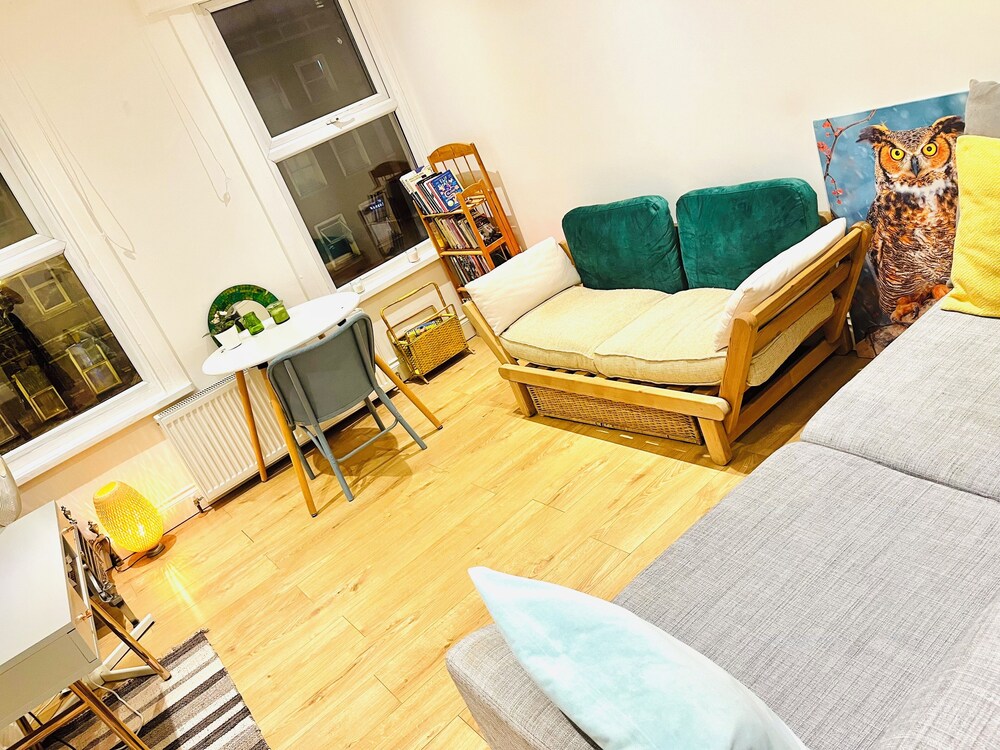 Very Lovely and Central 1-bed Apartment in London