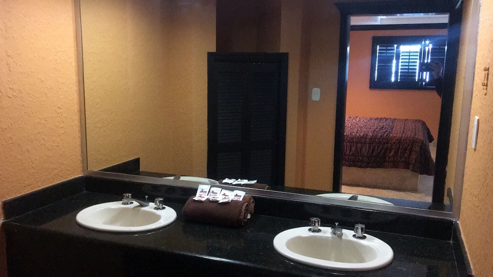 Motel Lebaron