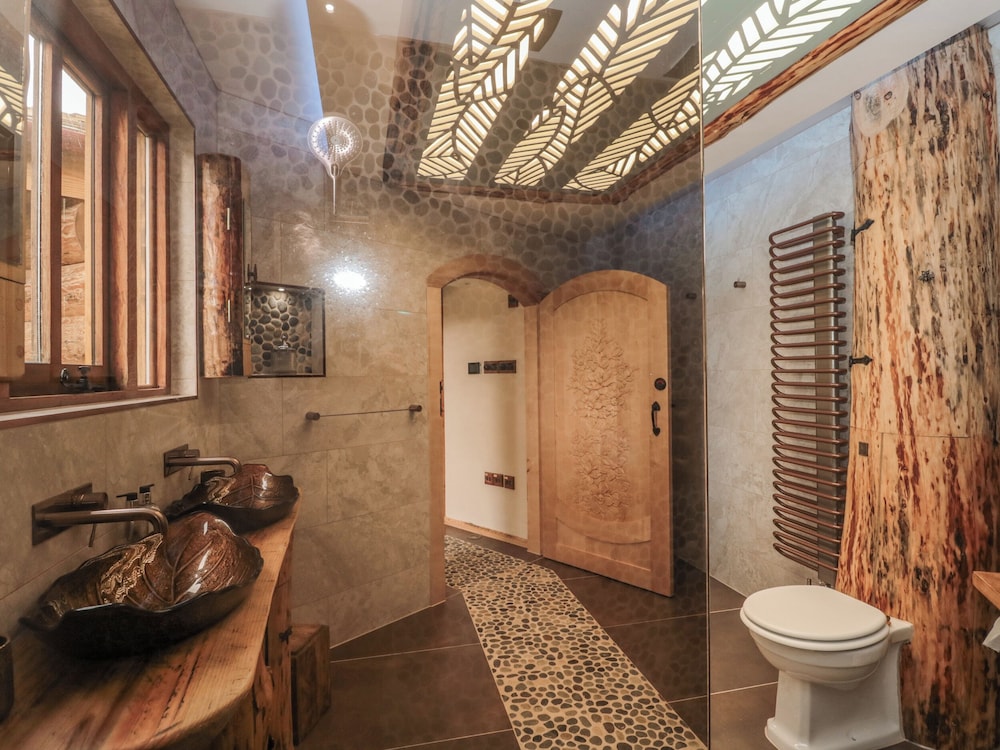 Copper Lodge