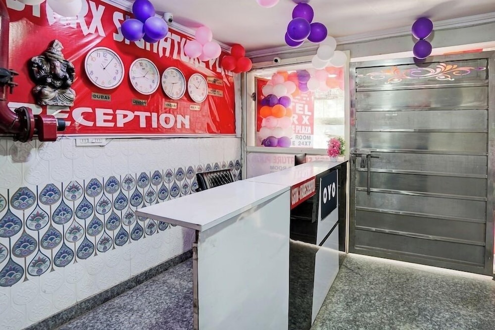 Starx Signature Plaza Near Karkardooma Metro Station
