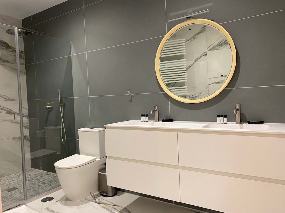 Lovely 3BR Near Palacio Real