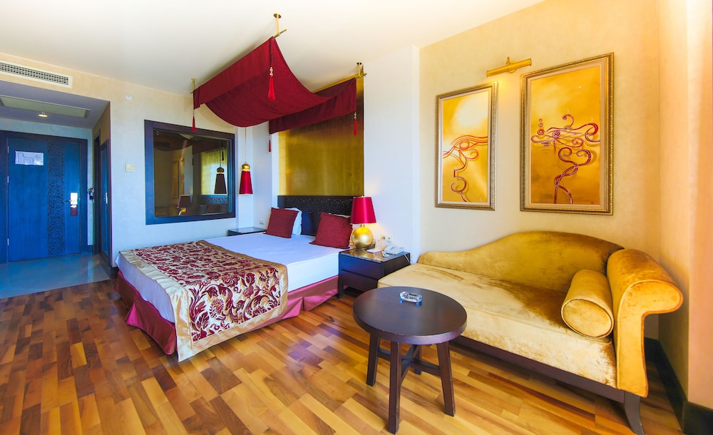 Horus Paradise Resort - Ultra All Inclusive