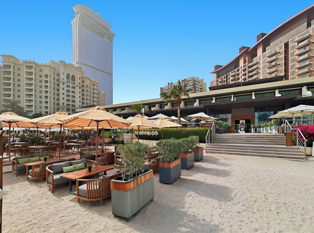 c Beach Front Studio