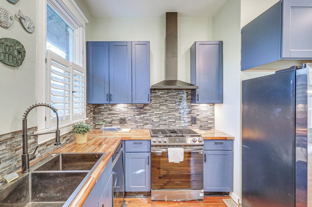 1 Mi to Dtwn: Pet-friendly Macon Home w/ Yard