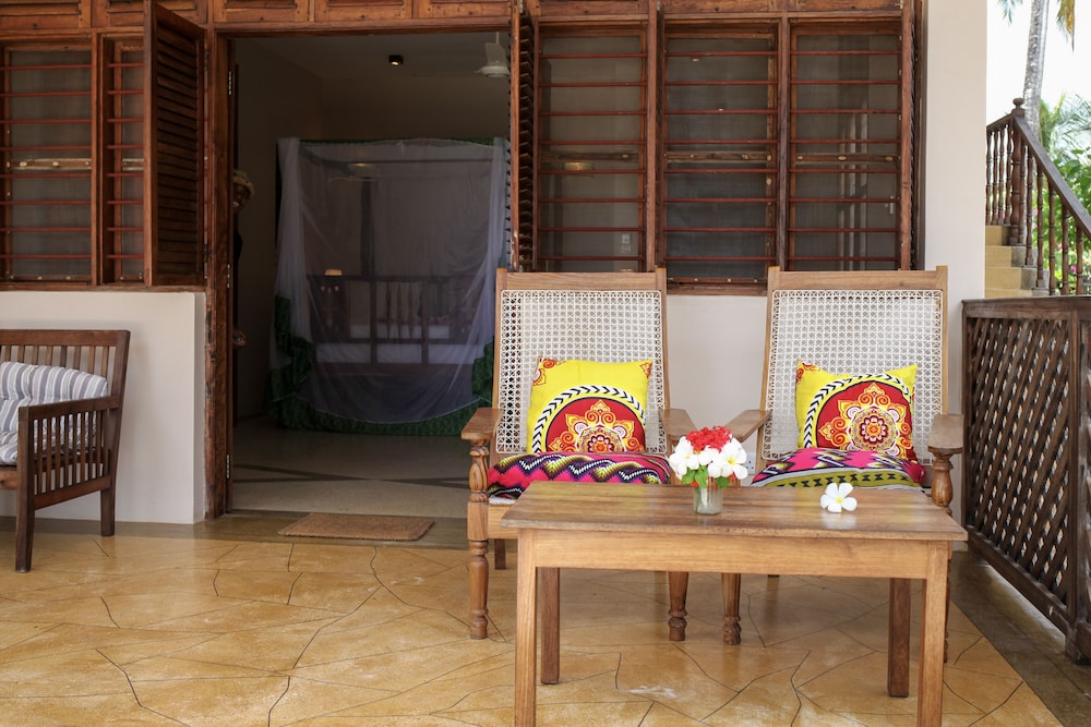 Alibi's Well Villa