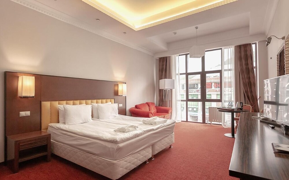 Arcadia Hotel
