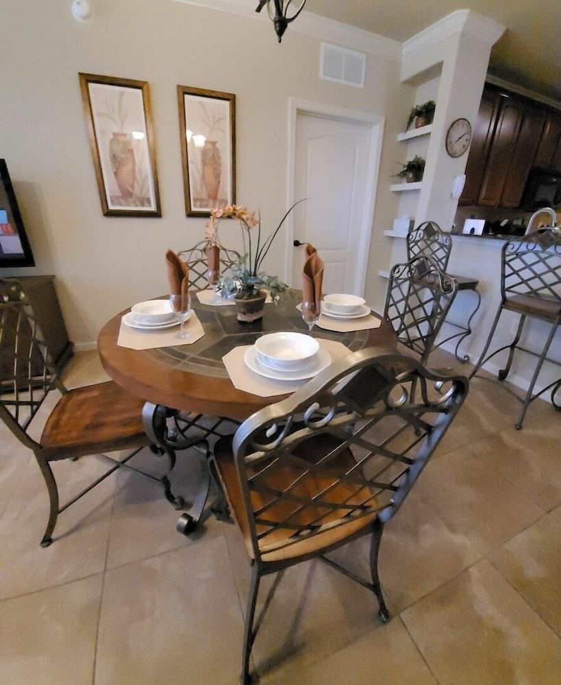 Bp122cp Mediterranean-style Condo 9 Miles To Disney World 3 Bedroom Condo