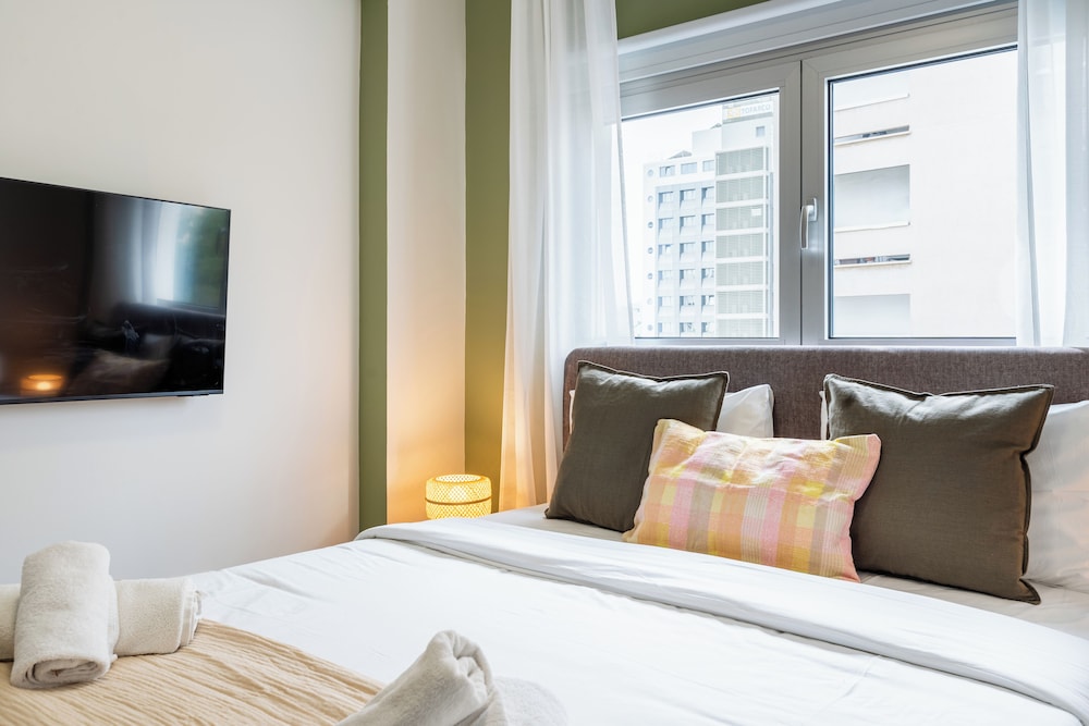 Local Host Living - Signature Apartments in Nicosia