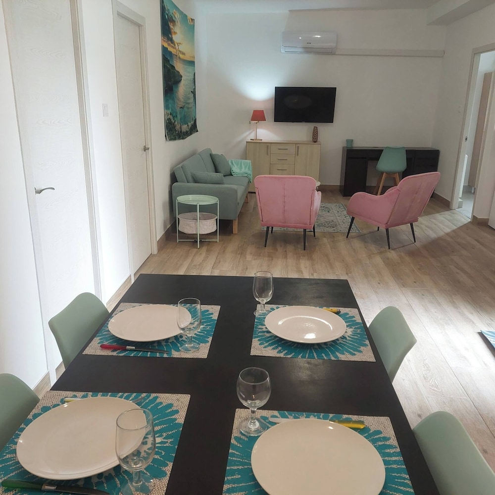 Town House in Old Town Ador, Gandia