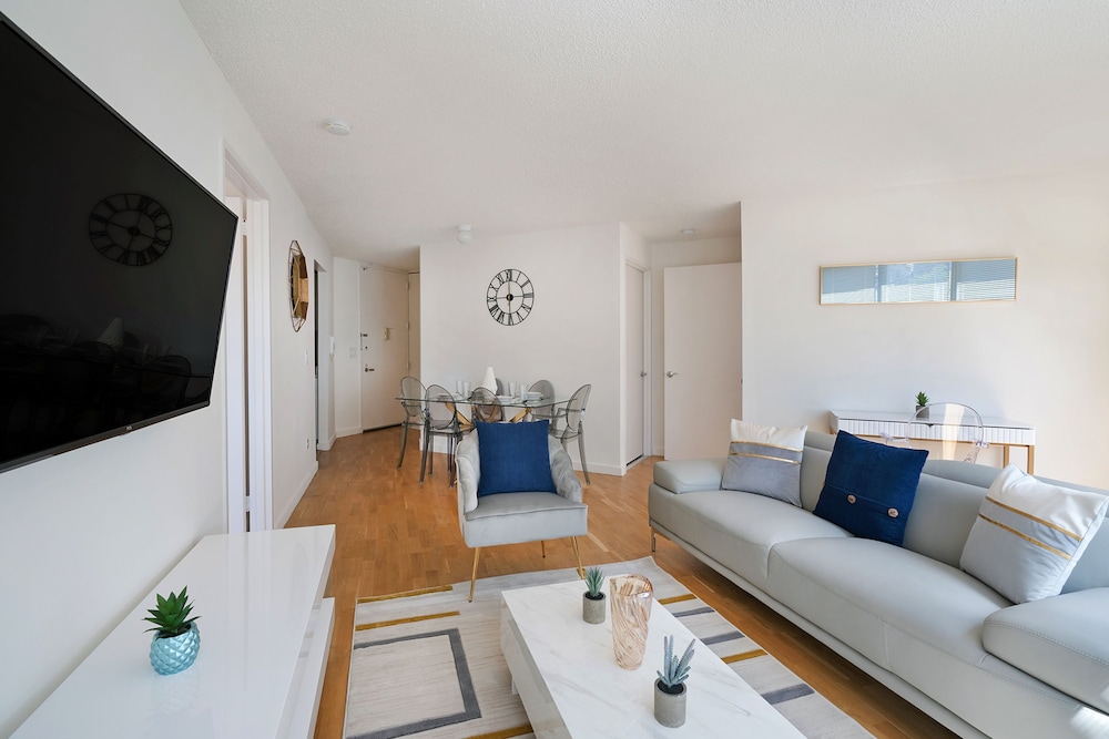 Stunning Apartment for 4 2 Bedrooms 2 Bath