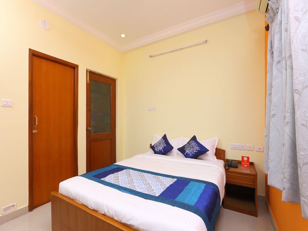 OYO 14091 Surabhi House Stays and Resorts