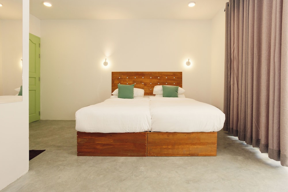 Azul Retreat