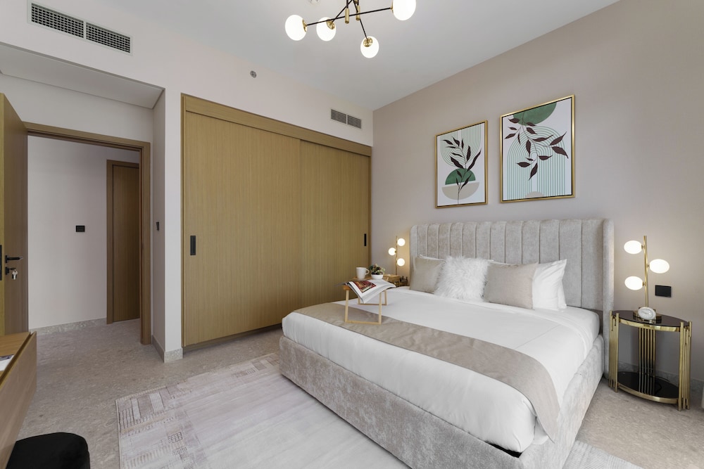 Maison Privee - Tranquil Living with Golf Course Vws in Dubai Hills
