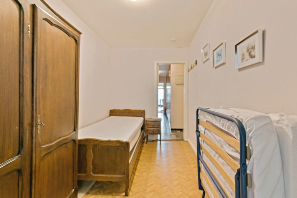 Apartment With 2 Rooms and Terrace