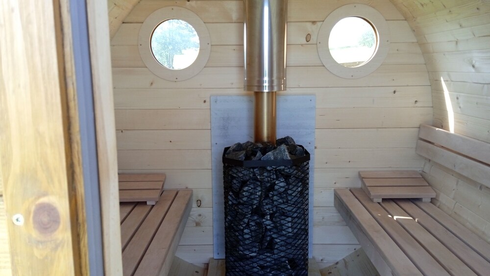 Photo 12