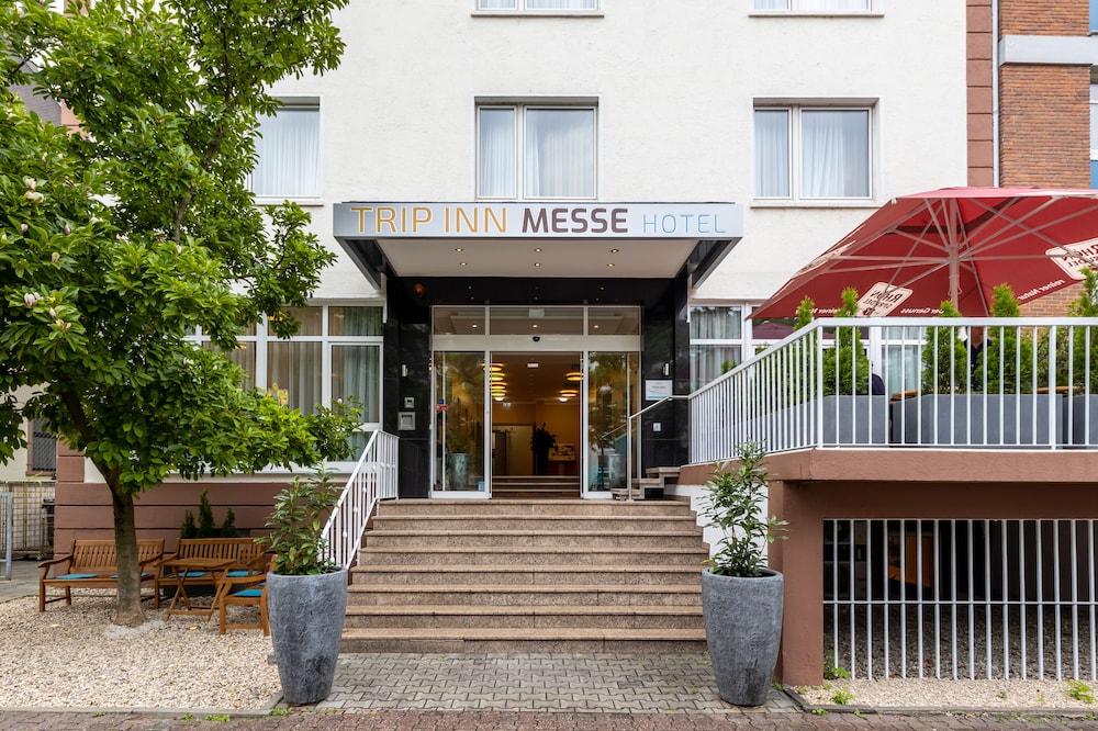 Frankfurt Vacations - Trip Inn Messe Westend - Property Image 16