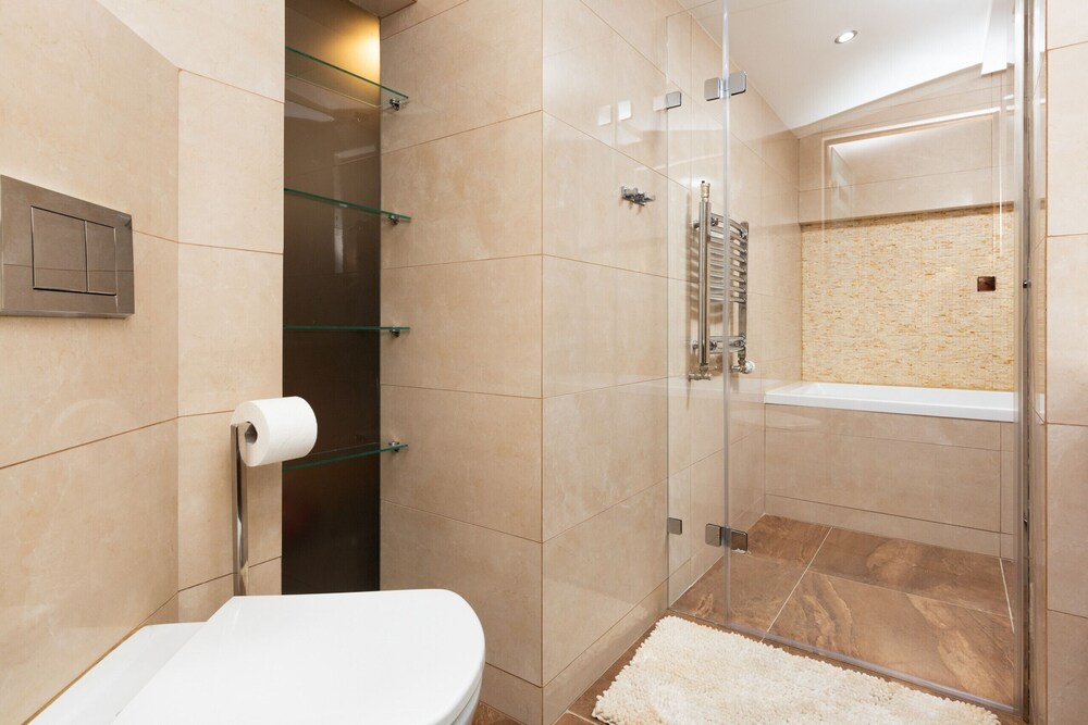 Apartment Warsaw Plac Konstytucji view 2