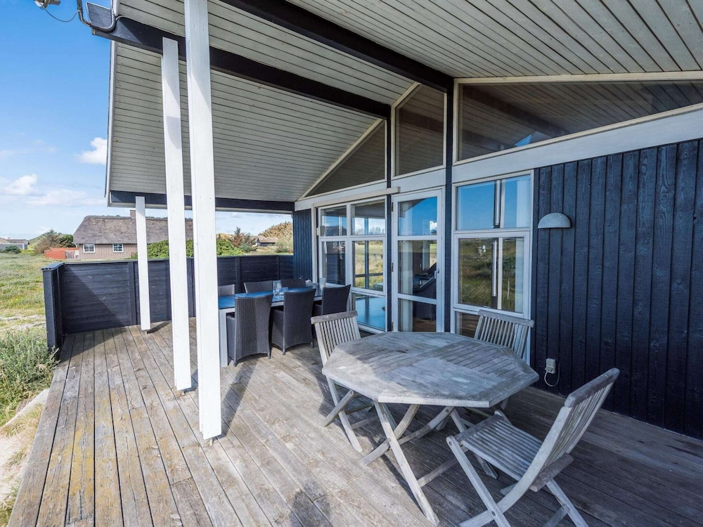 Luxury 3BR with Private Rooftop