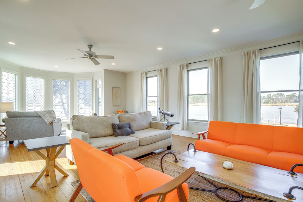 Riverfront Gem w/ Fire Pit in Eden