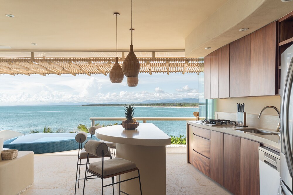 Punta Majahua Condos
