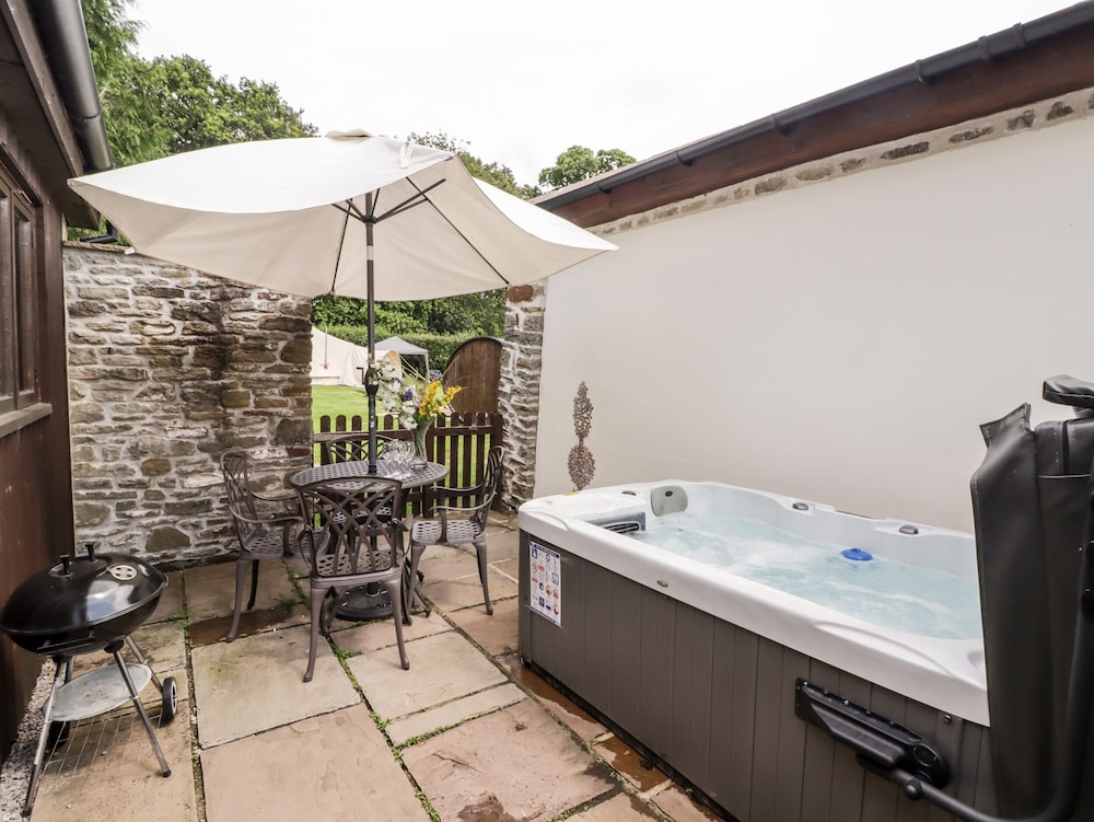 Latimer Lodge