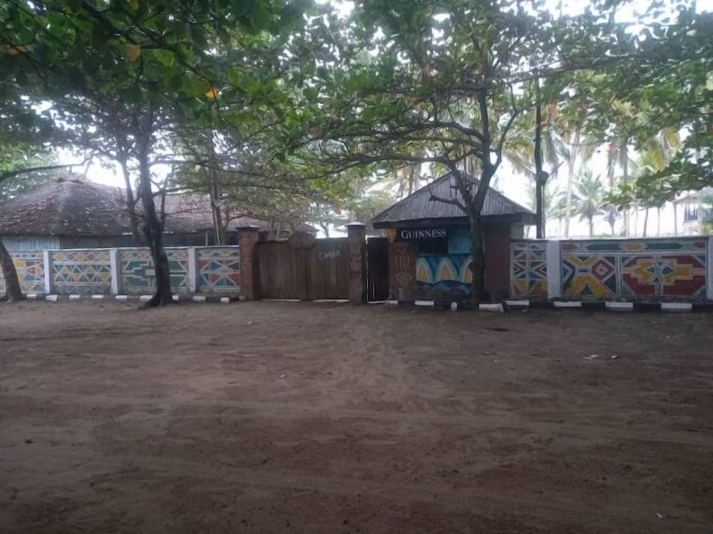 Chakaville Beach Resort