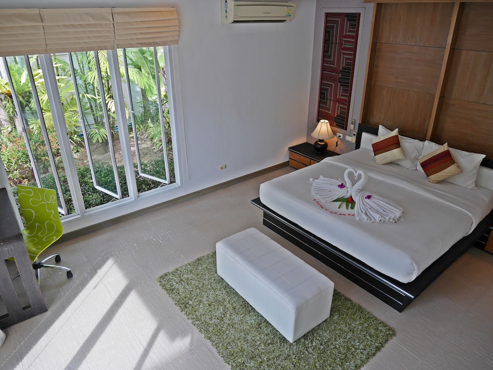 Suriya Som Villa