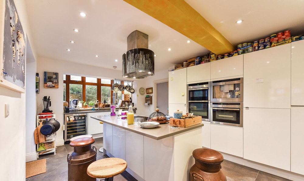 Worthing Vacations - The Enclave - Property Image 7