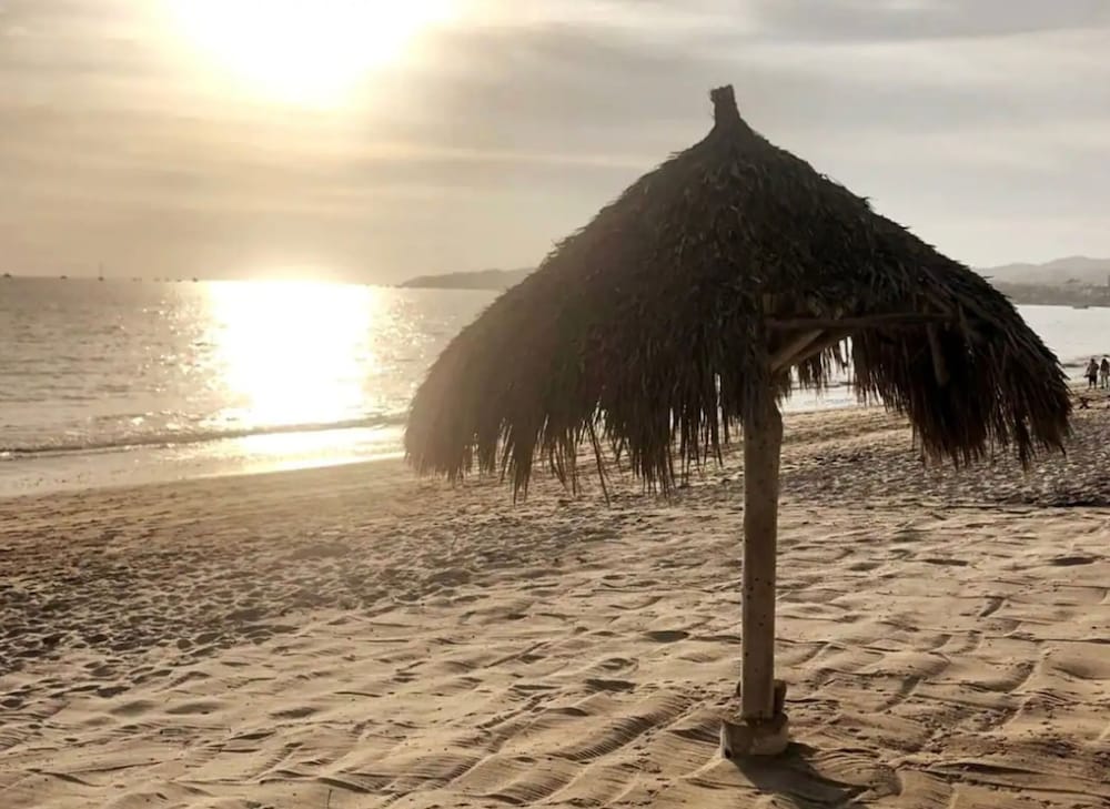 Apartamento frente a la Playa Brucerias