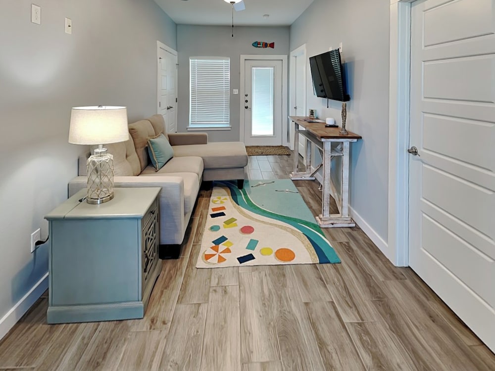 Port A's Flip Flops & Pop Tops by Silver Sands Vacation Rentals
