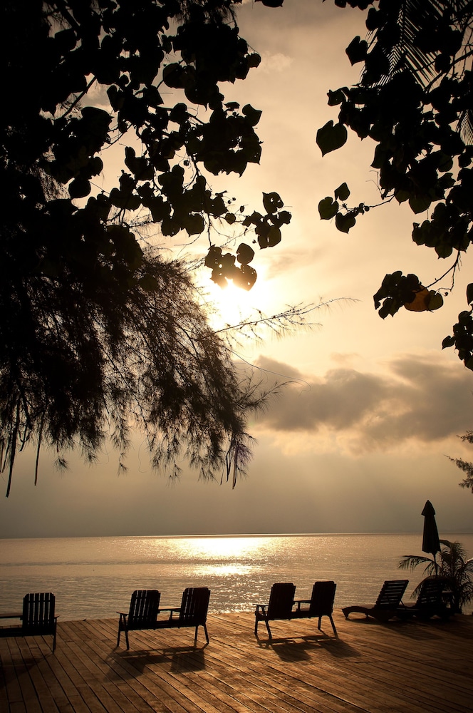 Aseania Resort Pulau Besar