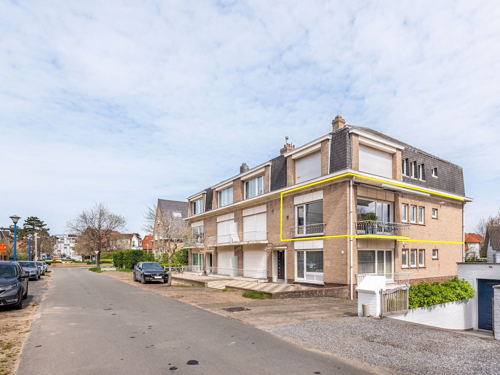Nice Apartment in Koksijde With Balcony