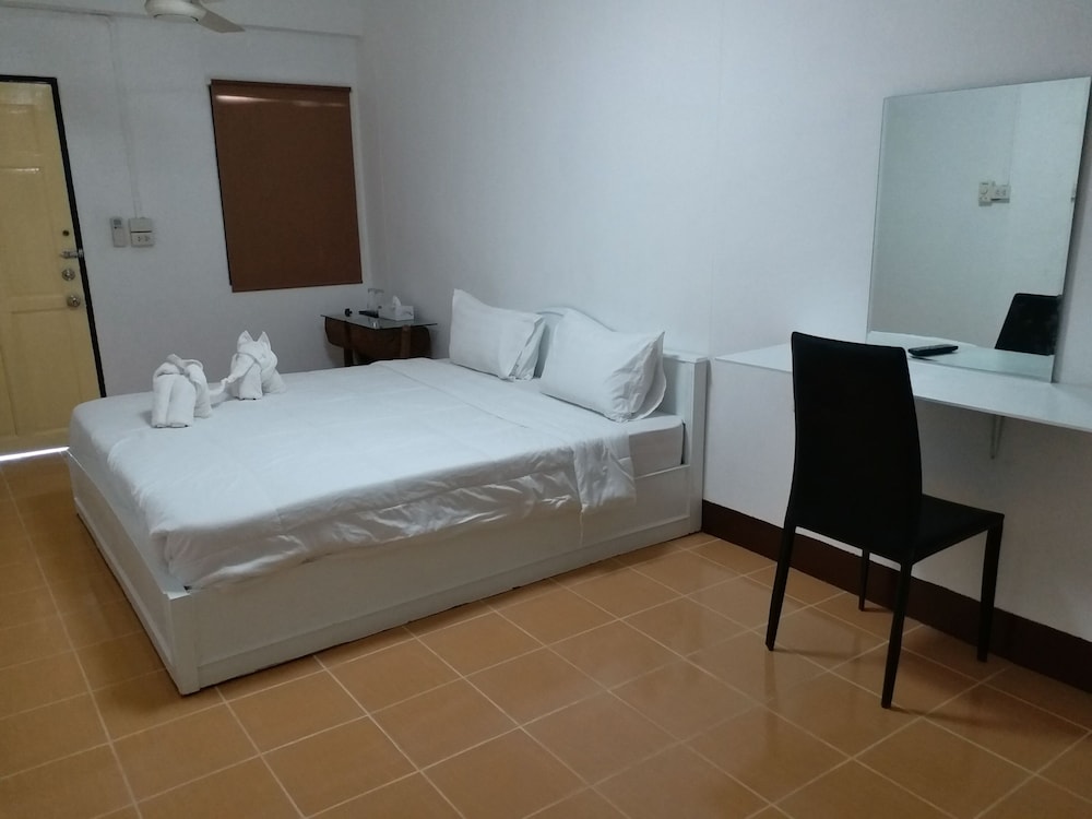 Chang Hostel Suvarnabhumi