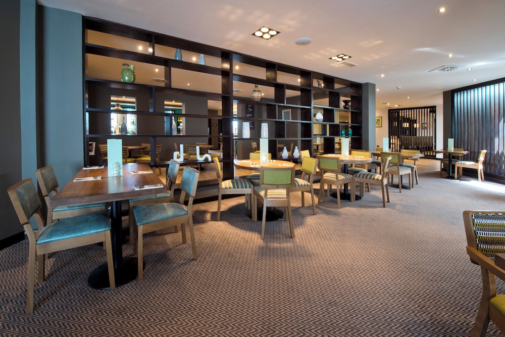 Premier Inn Heathrow Airport Terminal 4