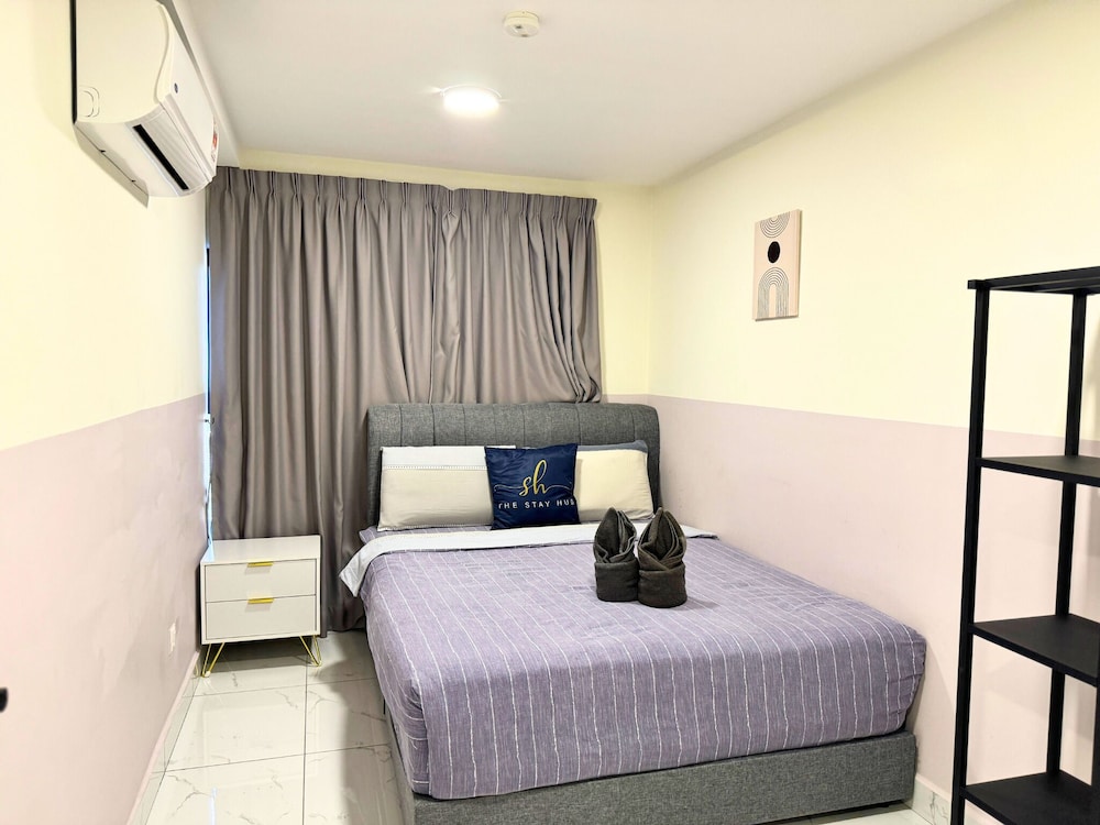 Arte Cheras Luxury Suites