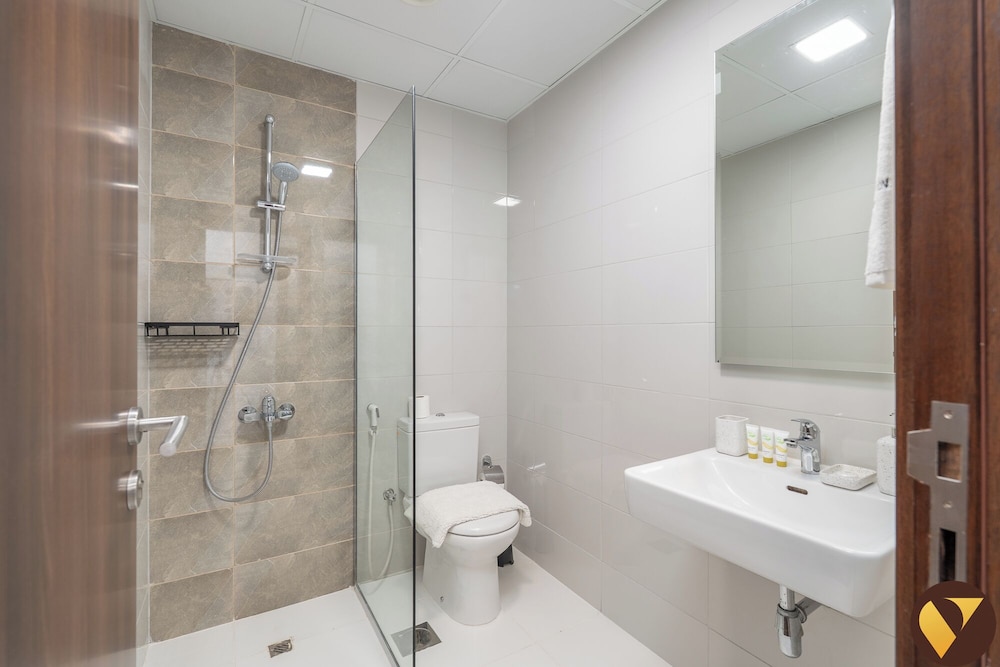 Brand New with Relaxing Pool & Kids Area