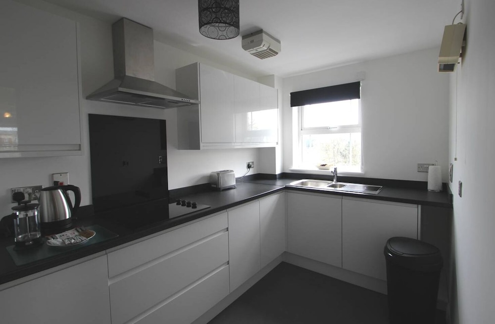 Clarendon Court view 2