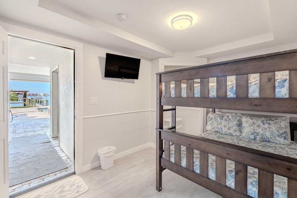 Island Bay Retreat