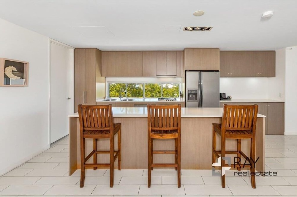 Luxury Apartments on Bells Boulevard