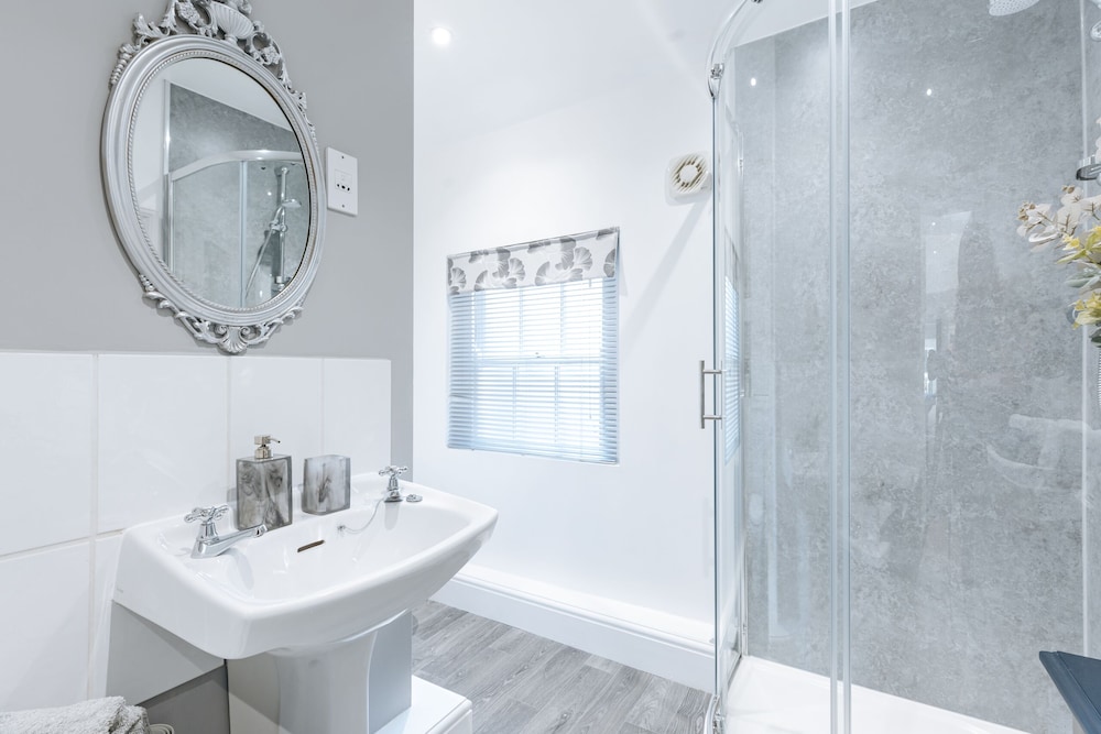 Ironbridge View Townhouse